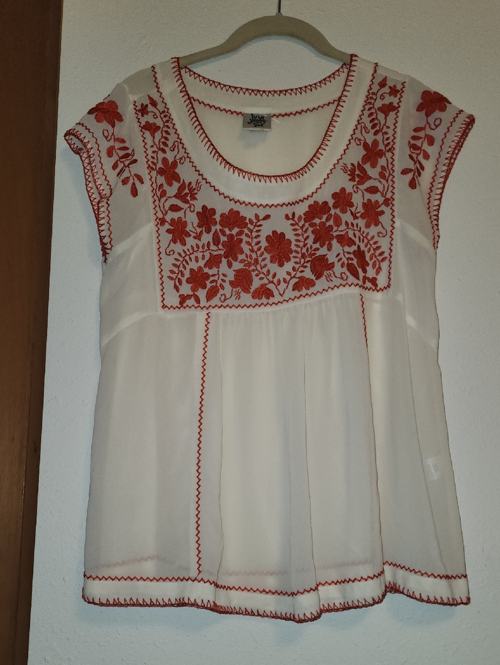 ivy jane White Peasant Top with Floral Embroidery
